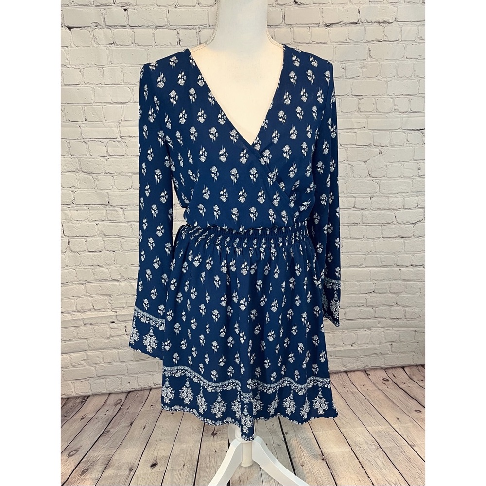 XHILARATION Dress Floral Print Peasant-Small